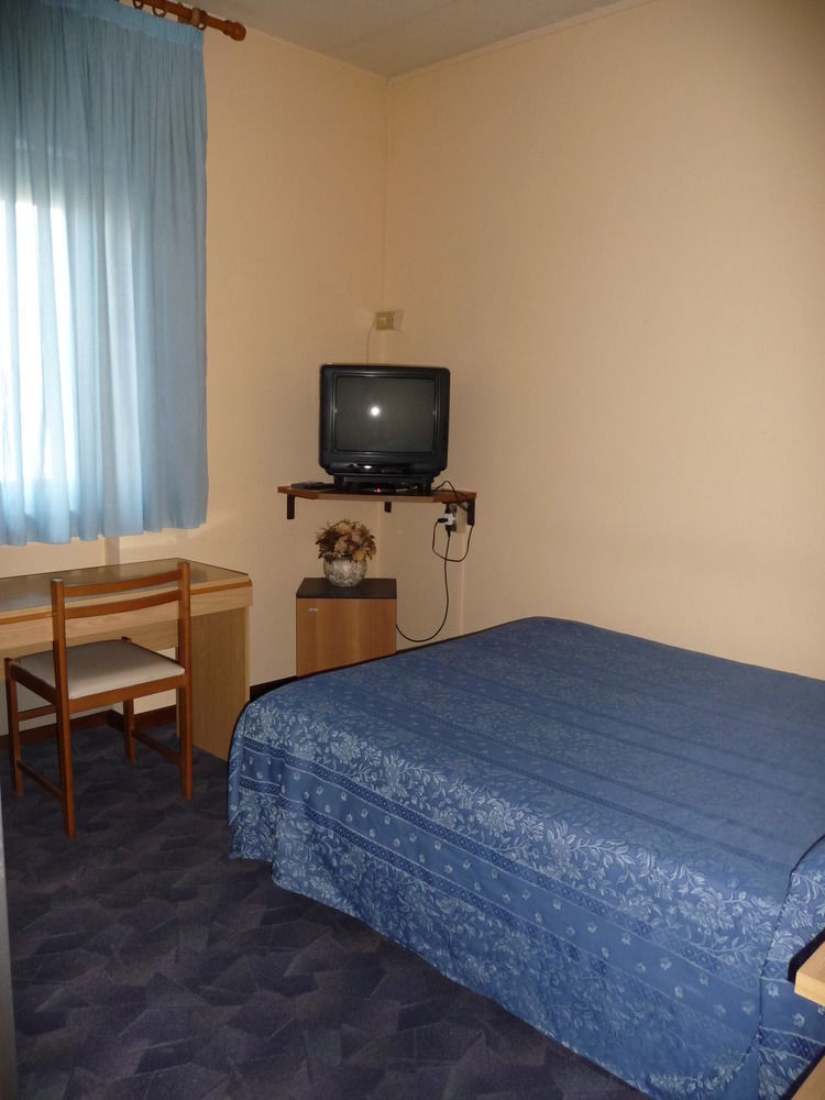 Hotel Astoria ألتوباشو المظهر الخارجي الصورة